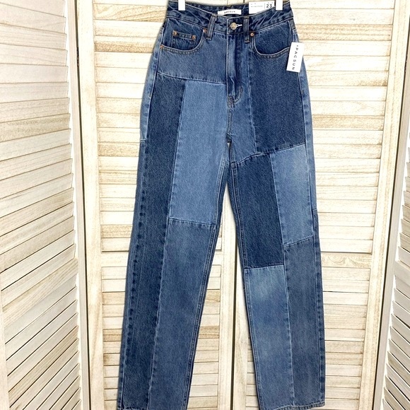 NWT Pacsun Eco Patchwork Boyfriend Jeans Size 23 - Picture 2 of 10